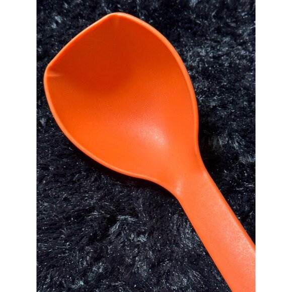 Rachael Ray Orange Nylon Spoon - Picture 2 of 6